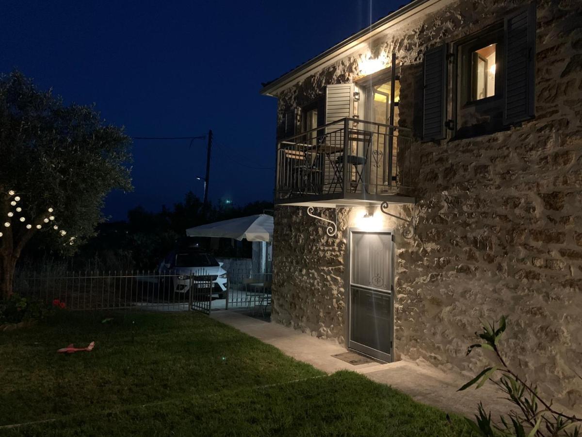 Messinian Stone House Villa Kültér fotó