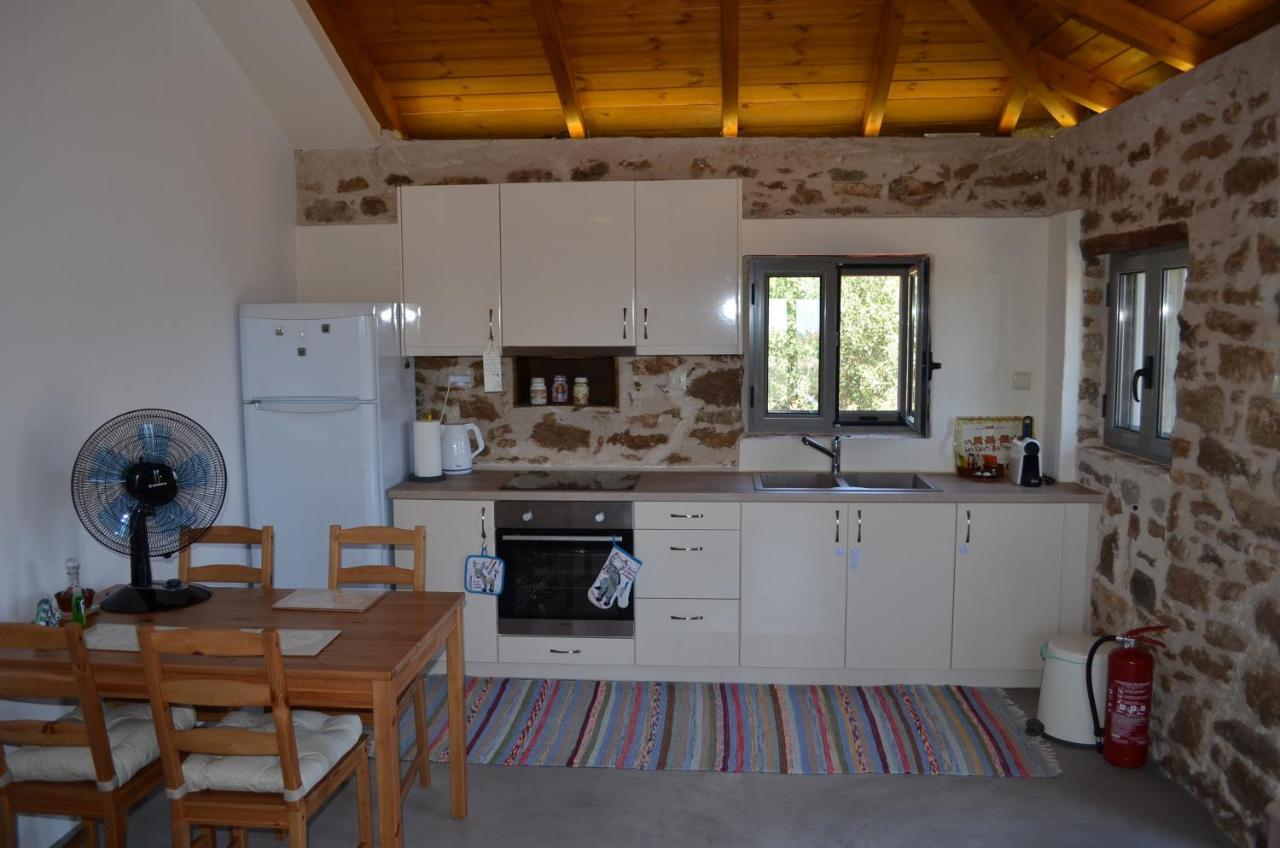 Messinian Stone House Villa Kültér fotó